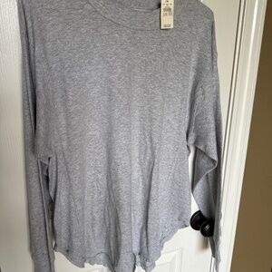 Aerie long sleeved shirt